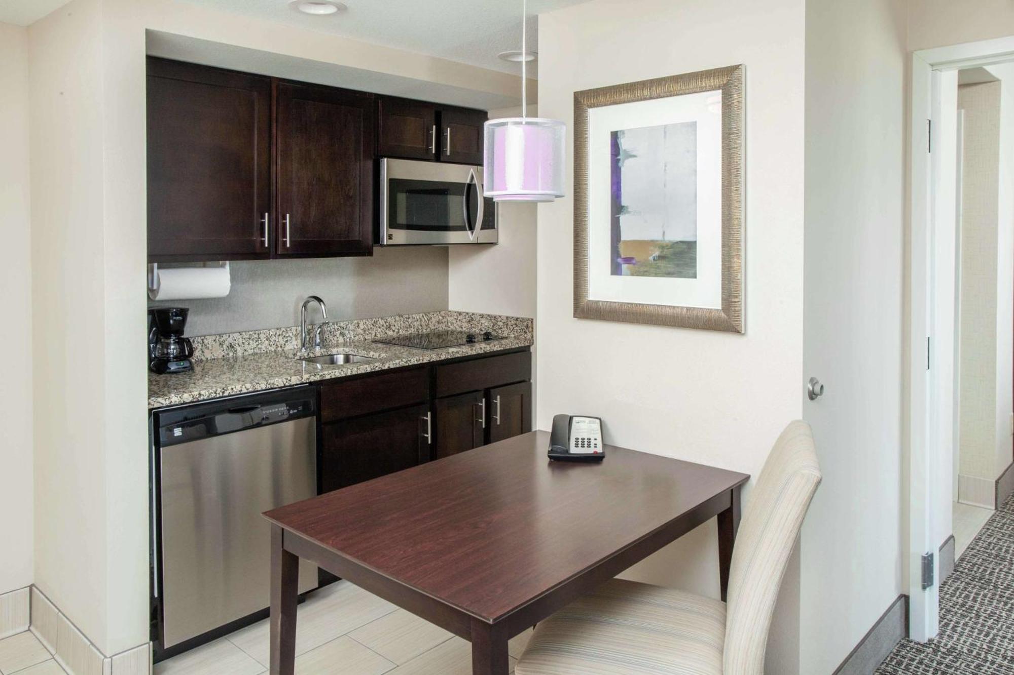 Homewood Suites By Hilton Munster Exterior foto
